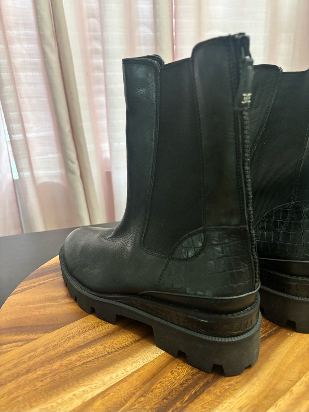 Sam Edelman Black Genia Water Repellent Chelsea Boots NEW Size 10 - Picture 3 of 7